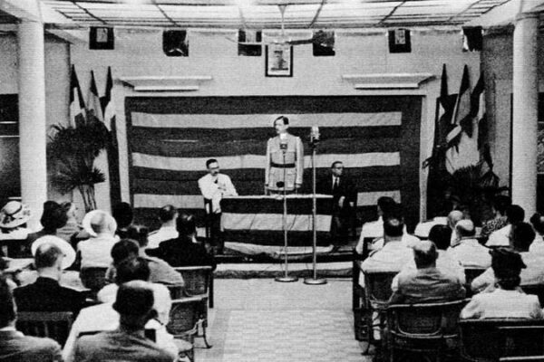 De Gaulle à la fin de la Seconde guerre mondiale